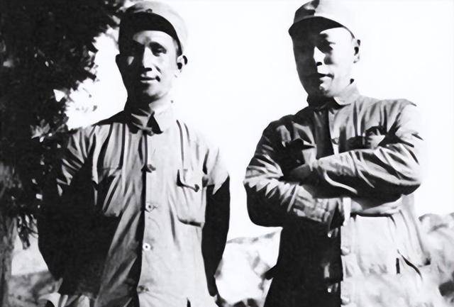 陈毅和毛主席都写诗，谁写得更好一点？周恩来：陈毅主要是写得快