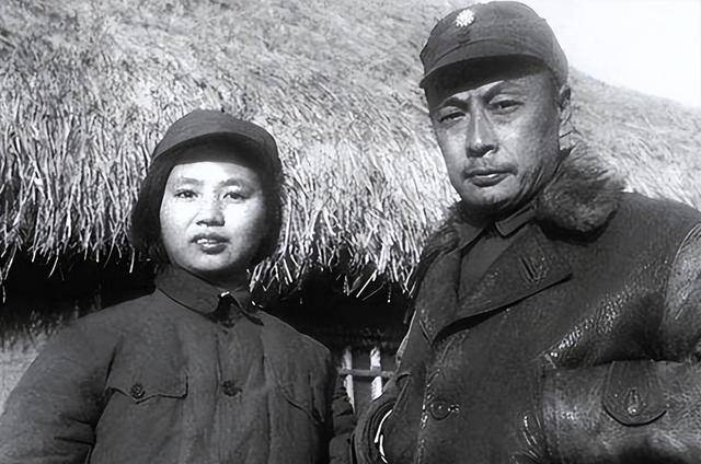 陈毅和毛主席都写诗，谁写得更好一点？周恩来：陈毅主要是写得快